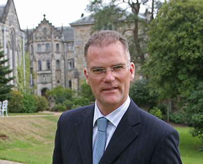 Graeme Bateman Headshot